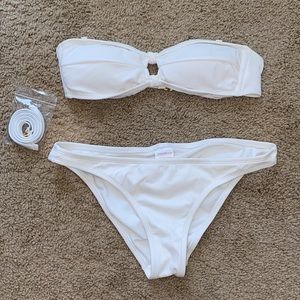 Xhilaration medium women’s strapless ribbed bikini